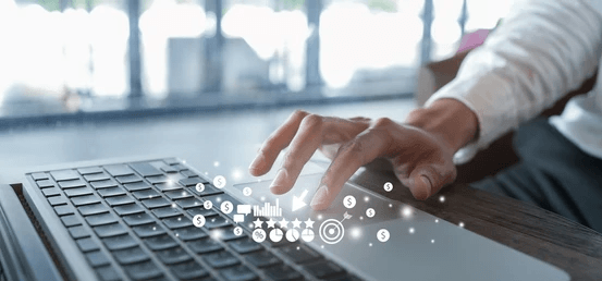 Sites Modernos e Interativos: Transforme sua Marca em uma Experiência Digital