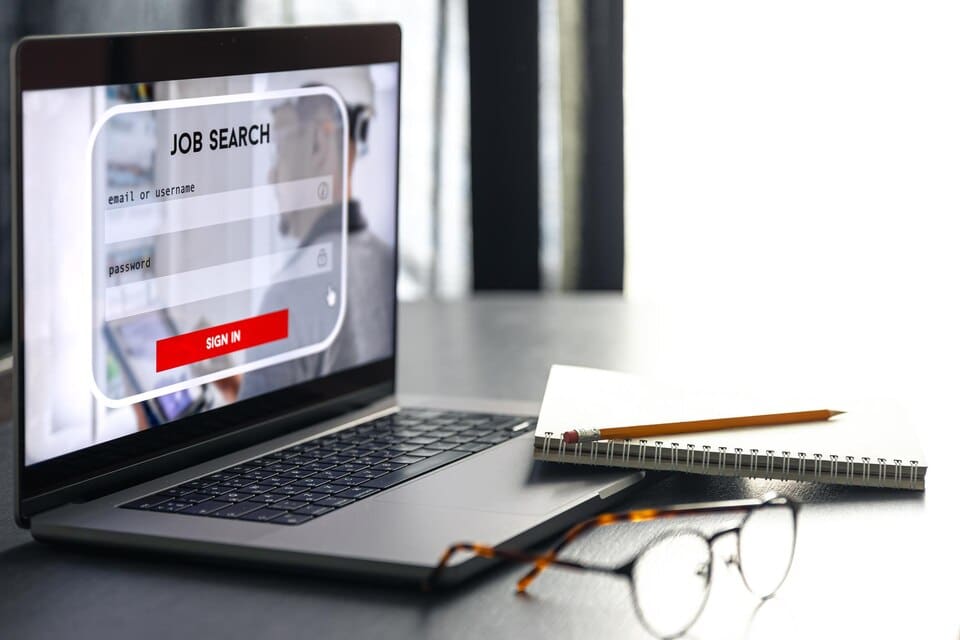 Descubra por que ter um site é essencial para o crescimento do seu negócio em 2023!