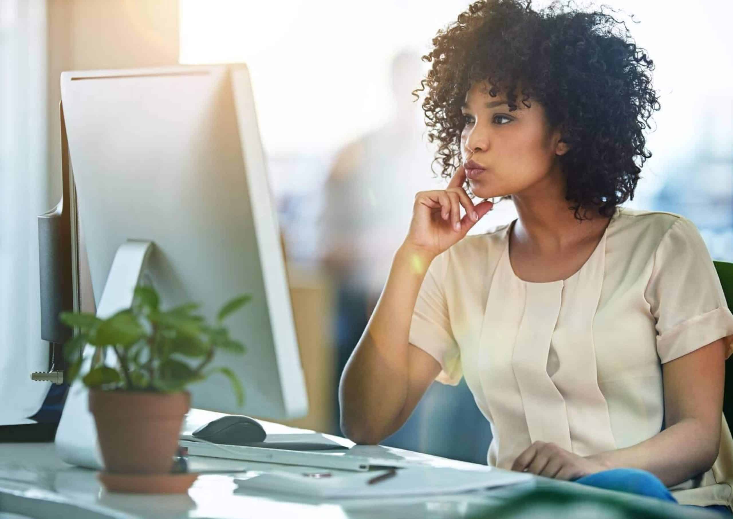 Simplifique sua vida e deixe-nos criar o seu site em tempo recorde